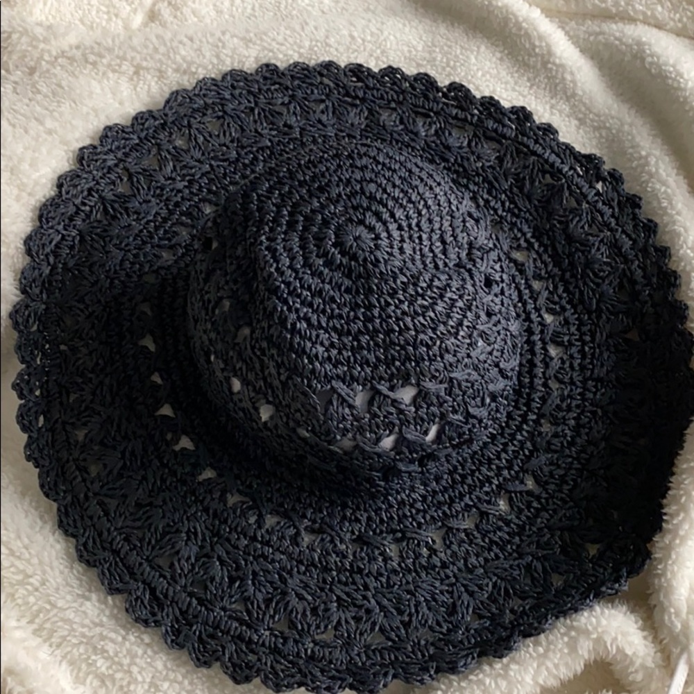aerie Black Beach Hat